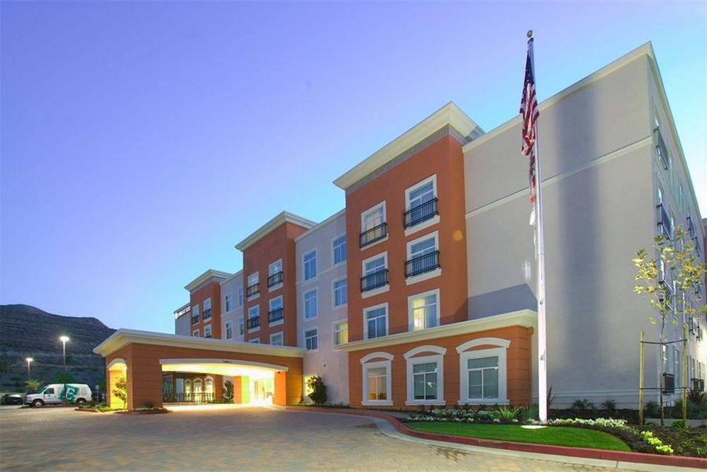 Embassy Suites Valencia Exterior photo